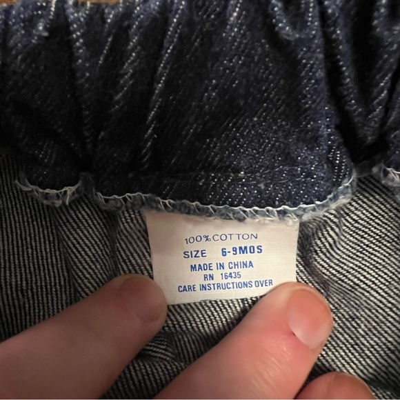 Vintage 90's Y2K 6-9 Month Baby Jeans With Stretchy Waist And Sneaker Footies - Picture 5 of 6